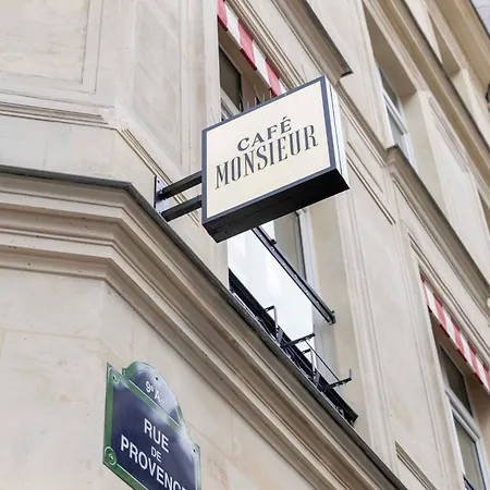 Madame Drouot & - Opera Parigi