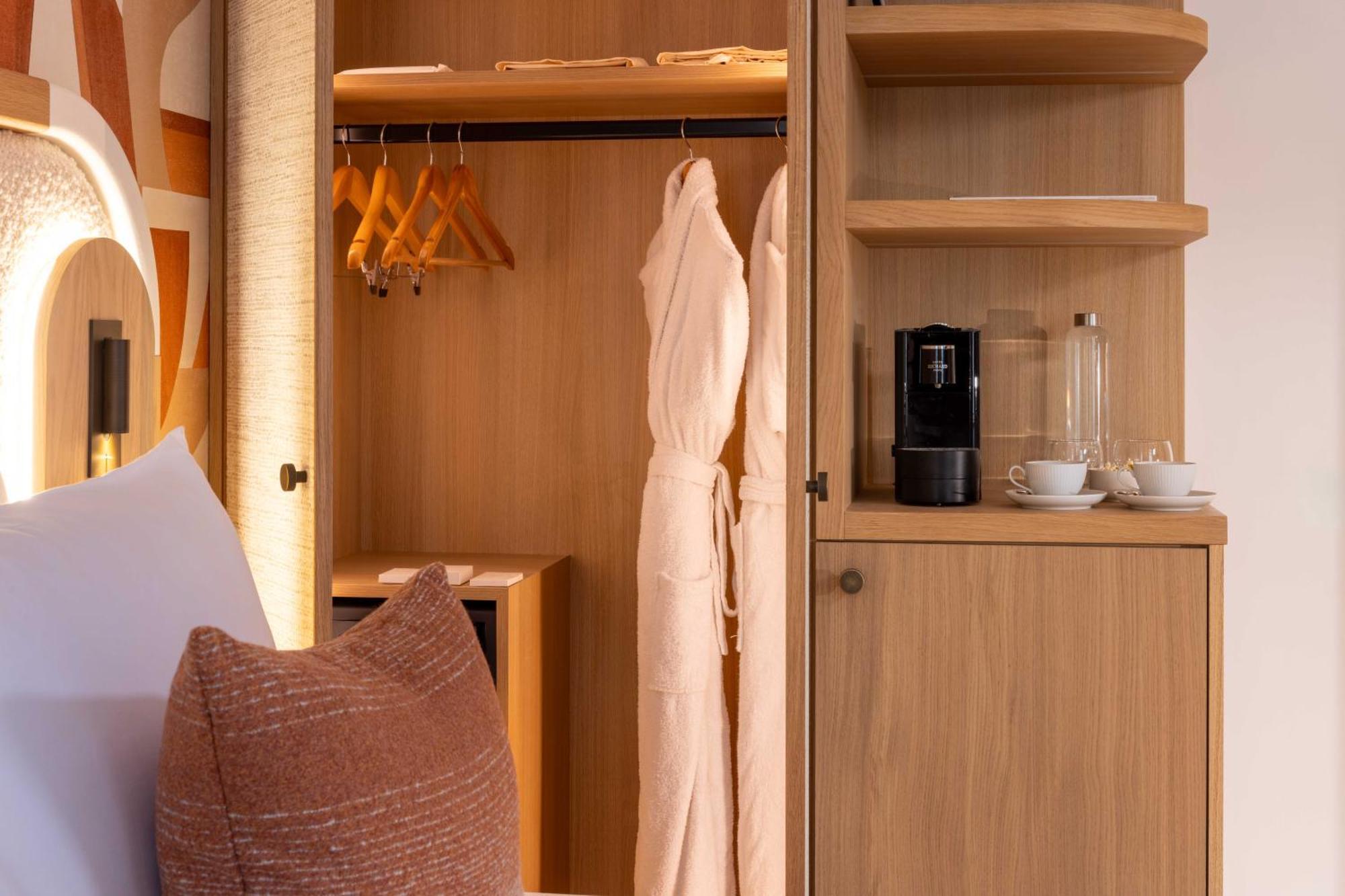 Madame Drouot & - Opera 4* Paris